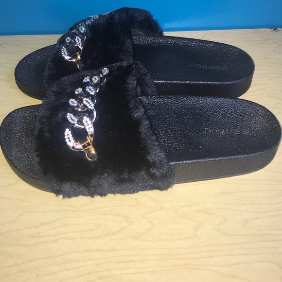 Black slides - Picture 3 of 7